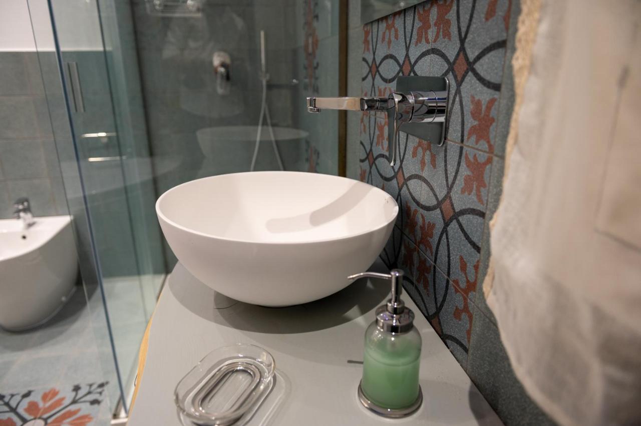 Ursino'S Luxury Bed & Breakfast Katanya Dış mekan fotoğraf