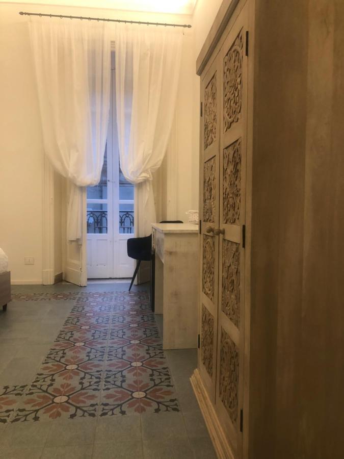 Ursino'S Luxury Bed & Breakfast Katanya Dış mekan fotoğraf