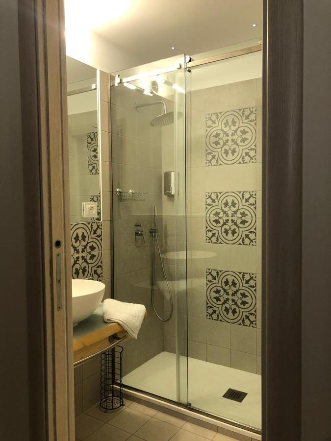 Ursino'S Luxury Bed & Breakfast Katanya Dış mekan fotoğraf